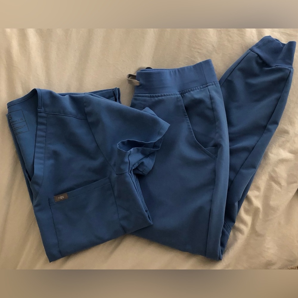 Ceil blue Figs Catarina top